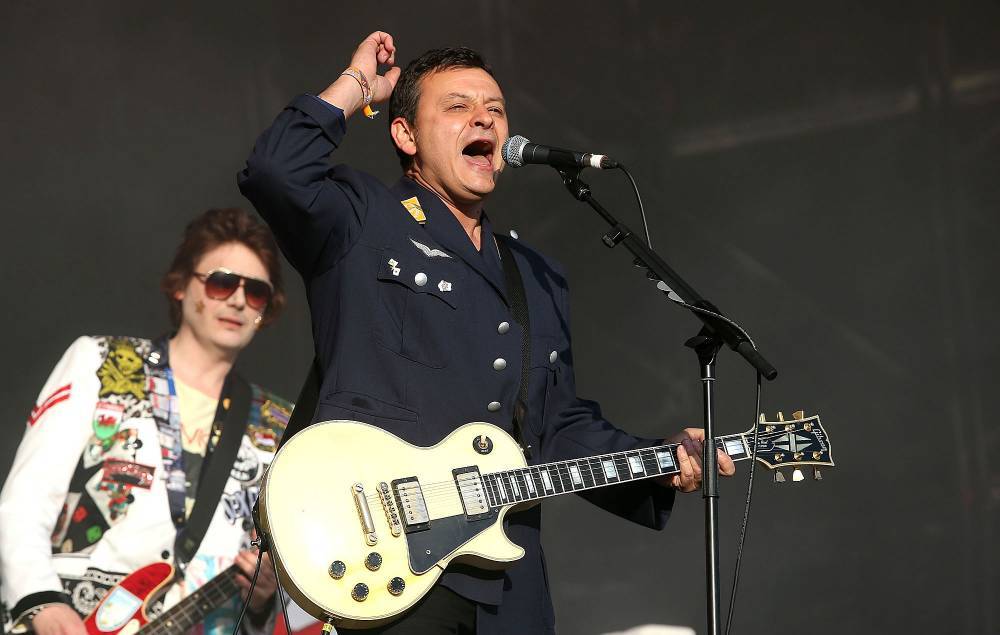 Manic Street Preachers to headline Park Stage at Glastonbury 2020: “There’s a real sense of fun about it” - www.nme.com
