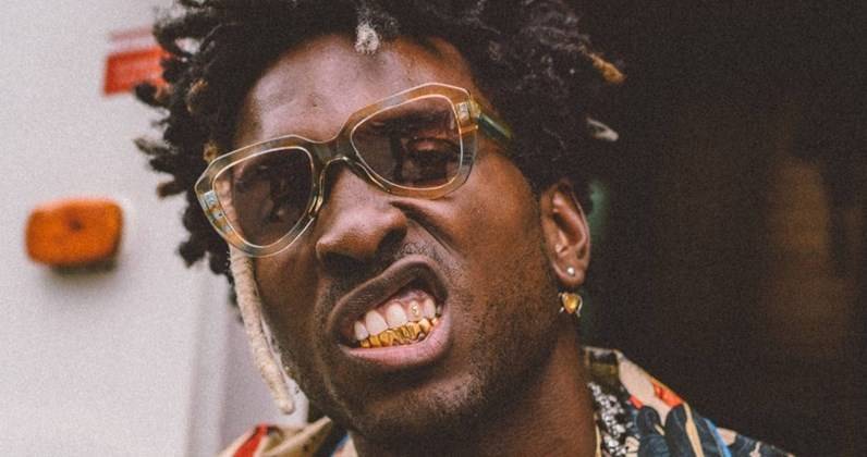 Saint Jhn scoops a second week at Number 1 on the Official Irish Singles Chart with Roses - www.officialcharts.com - Ireland