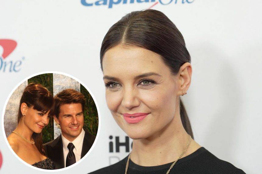 Katie Holmes Opens Up About ‘Intense’ Time After Tom Cruise Divorce - perezhilton.com - Paris - New York