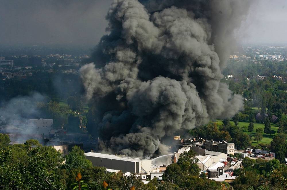 Tupac Shakur Estate, Soundgarden Leave Universal Music Group Fire Class Action - www.billboard.com