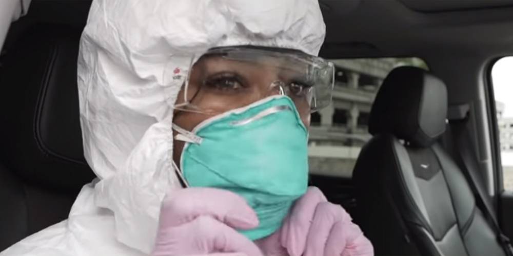 Naomi Campbell Defends Wearing A Hazmat Suit For Travelling in New Video - www.justjared.com - New York
