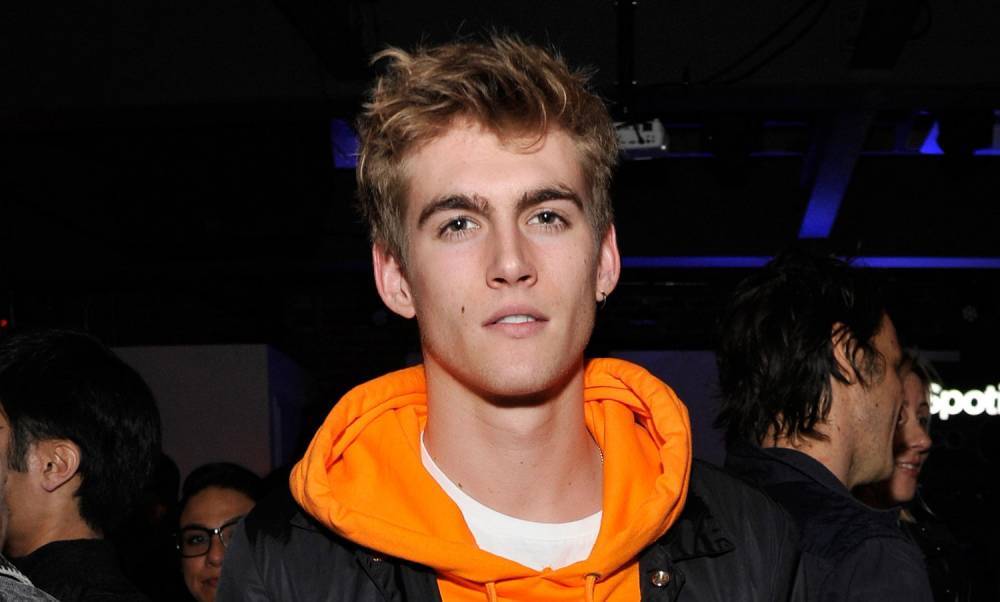 Presley Gerber Accused of Comparing Backlash for His Face Tattoo to Being Transgender - www.justjared.com