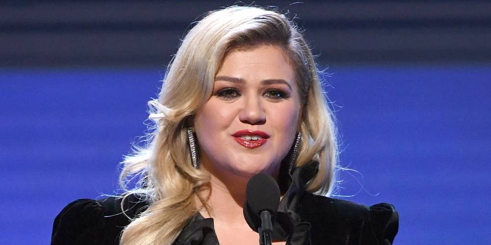 Kelly Clarkson Temporarily Stops Production on Talk Show & Postpones Las Vegas Residency Due to Coronavirus - www.justjared.com - Las Vegas