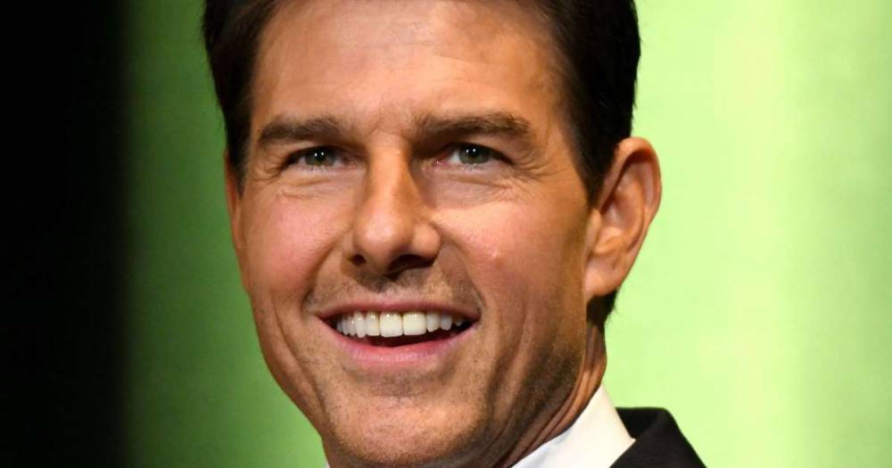 Tom Cruise pays for co-star's flight lessons, pilot's license - www.msn.com - city Burbank