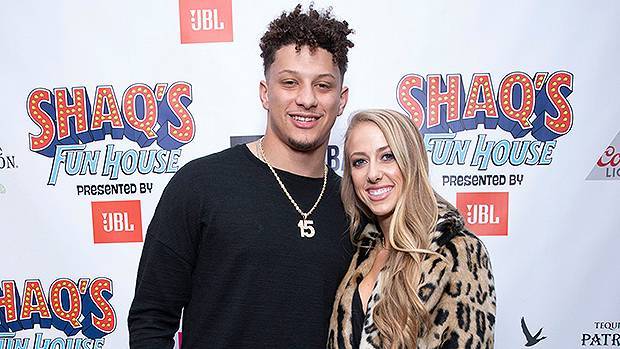 Patrick Mahomes GF Brittany Matthews Passionately Kiss Each Other On Vacation — See Pics - hollywoodlife.com - Mexico - Kansas City - county Lucas