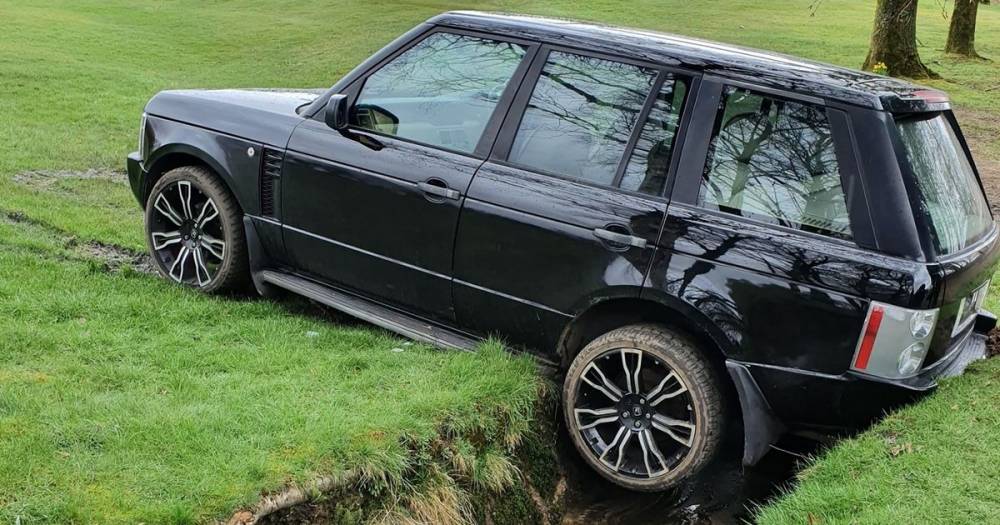 Police seize Range Rover 'ditched' at golf course - www.manchestereveningnews.co.uk - Manchester