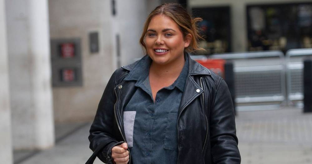 Scarlett Moffatt beams as she steps out in casual outfit after sharing honest body positivity message - www.ok.co.uk