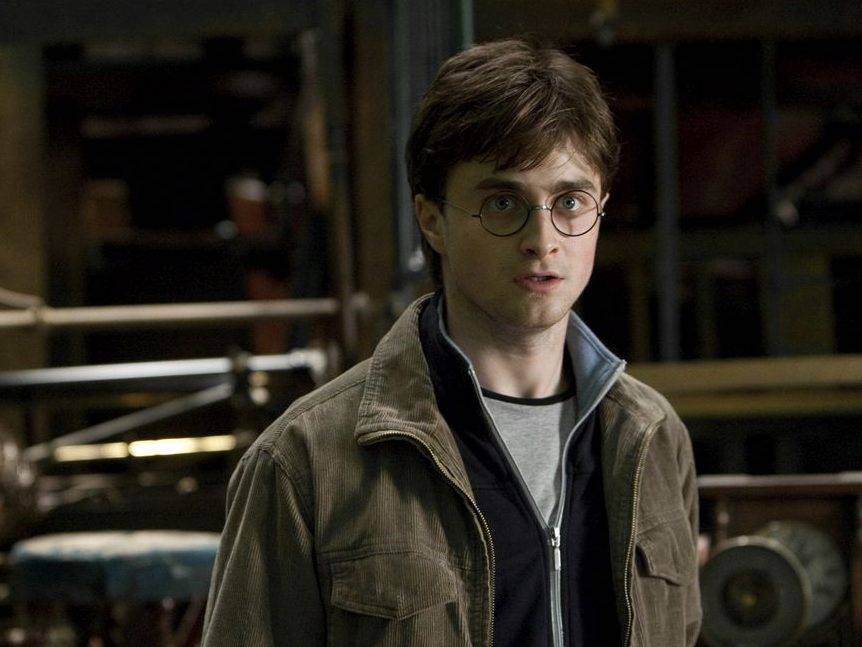 Daniel Radcliffe says 'Harry Potter' made him an alcoholic - torontosun.com