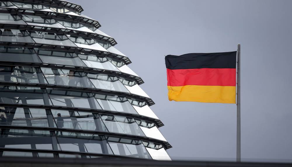 Germany Closes Cinemas, Sports Venues, More As It Broadens Shutdown - deadline.com - Germany