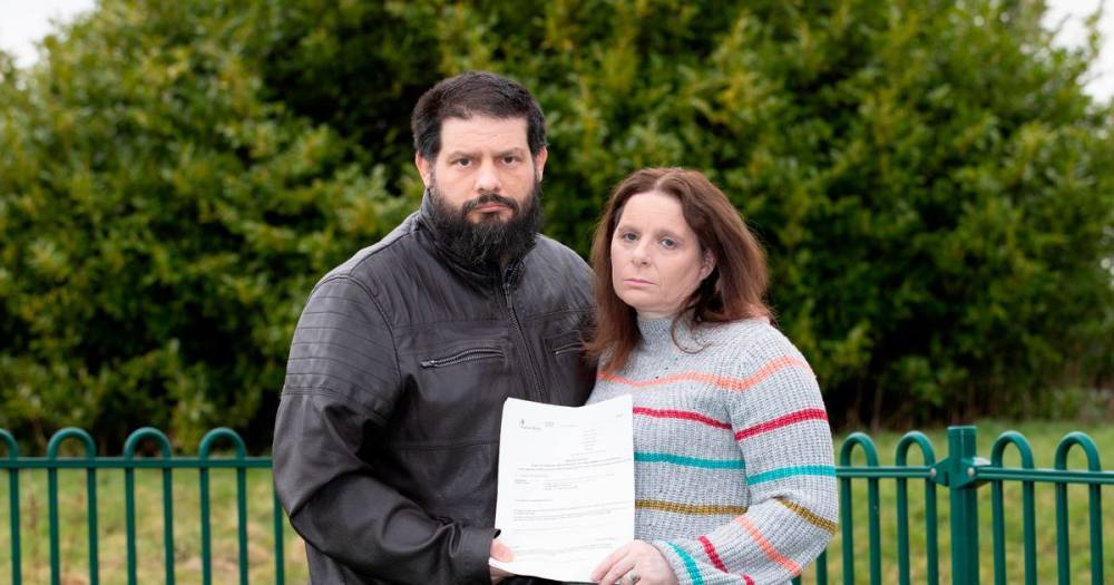 Scots woman's American husband kept in room with 'blood and faeces' in visa row nightmare - www.dailyrecord.co.uk - Scotland - USA