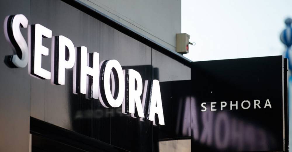 Sephora to close all North American stores due to COVID-19 - www.thefader.com - USA