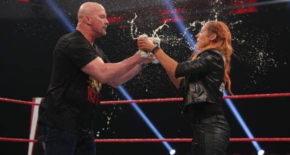 WWE RAW: Coronavirus what? Stone Cold Steve Austin & Becky Lynch celebrate 3:16 with beers and stunners - www.pinkvilla.com - Florida