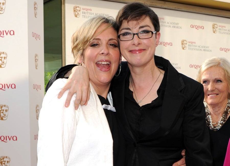 Former Bake Off hosts Mel and Sue reveal why they nearly quit on day one - evoke.ie - Britain