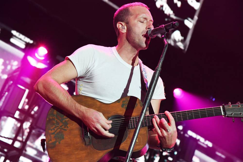 Chris Martin, John Legend and More Musicians Are Streaming Free Concerts Amid Coronavirus Isolation - www.tvguide.com