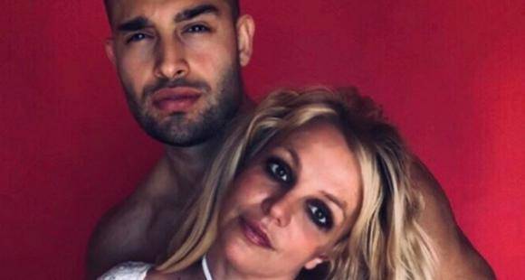 Britney Spears BLASTS bullies for criticising her swimsuit pictures: Says ‘Mean comments hurt my feelings’ - www.pinkvilla.com