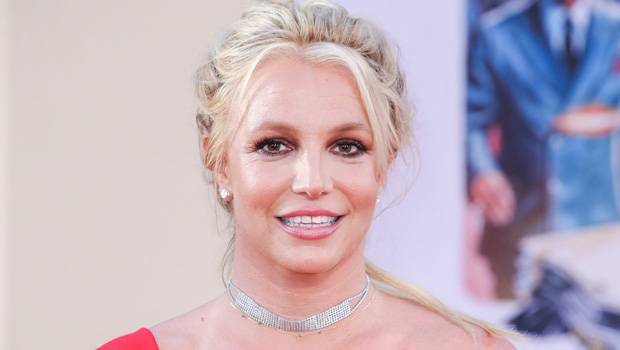 Britney Spears Promises To ‘Lift Each Other Up’ With Daily Yoga Poses Amid Coronavirus — Watch - hollywoodlife.com