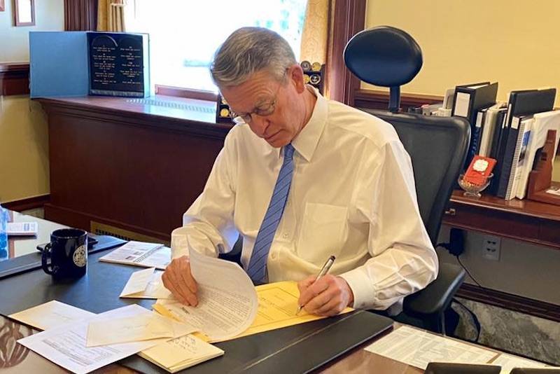 Will Idaho’s governor sign anti-trans birth certificate bill, in violation of court order? - www.metroweekly.com - county Will - state Idaho