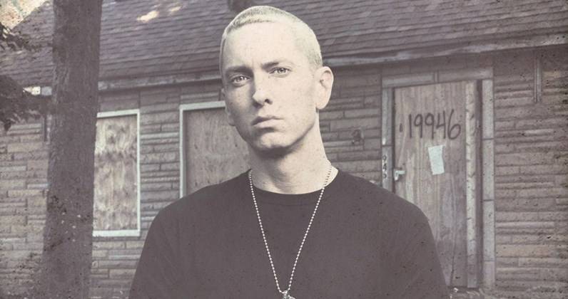 Eminem's Curtain Call: The Hits is the first rap album to spend 400 weeks on the UK's Official Albums Chart - www.officialcharts.com - Britain