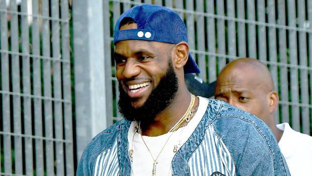 LeBron James Looks Like ‘Tom Hanks In Cast Away’ After Not Trimming Beard During Quarantine - hollywoodlife.com - Los Angeles
