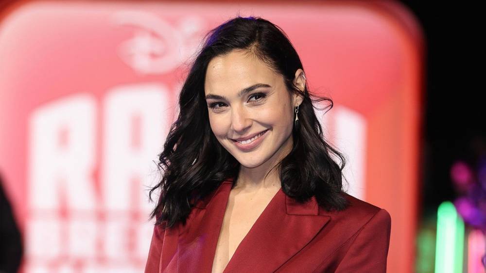 Gal Gadot Sings 'Imagine' With Natalie Portman, Will Ferrell, Sia and More While Self-Isolating - www.etonline.com - Israel