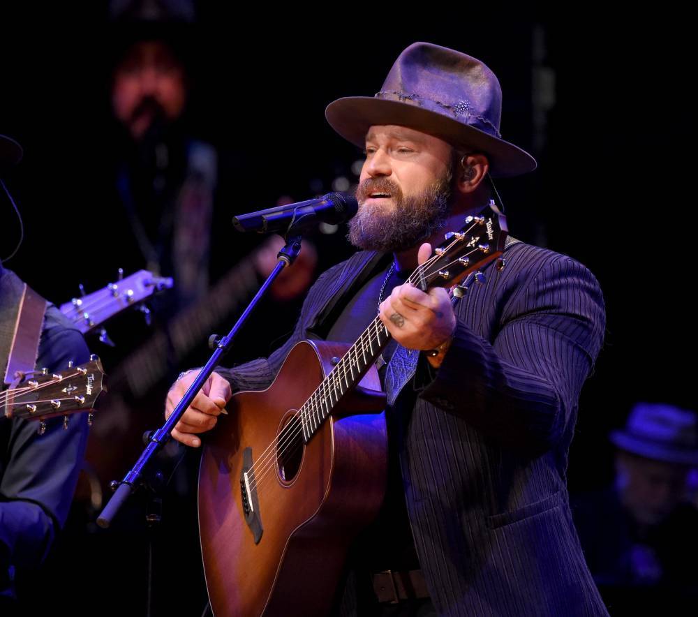Zac Brown Fights Back Tears, Slams Young People For Not Taking Coronavirus Seriously When He’s Just Had To Let Most Of His Crew Go - etcanada.com