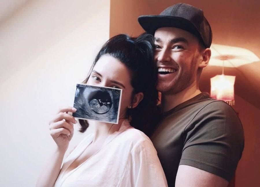Irish Youtuber Melanie Murphy announces she’s pregnant with first child - evoke.ie - Ireland