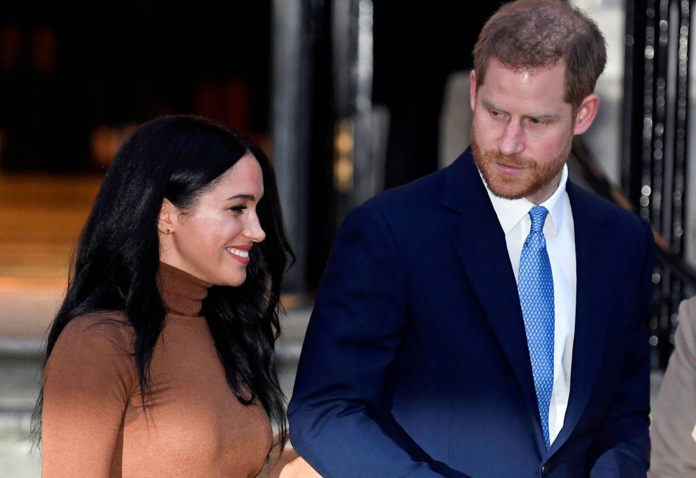 Meghan And Harry Declare Plans To Stay Positive As Royal Family Exit Looms - etcanada.com