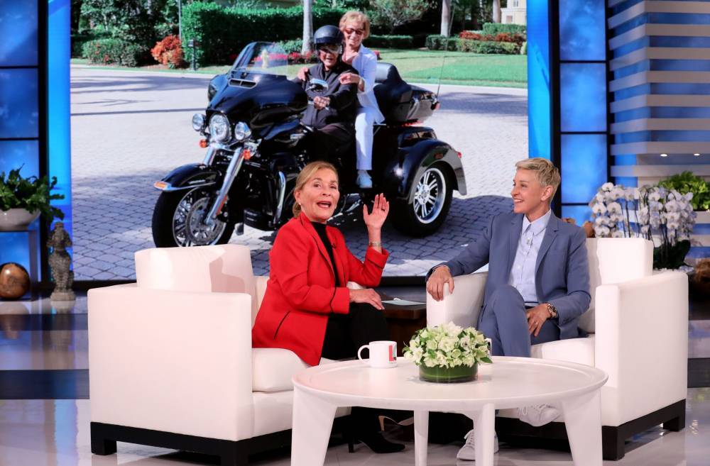 Judge Judy Rocks A Ponytail And Reveals New Show On Ellen - etcanada.com