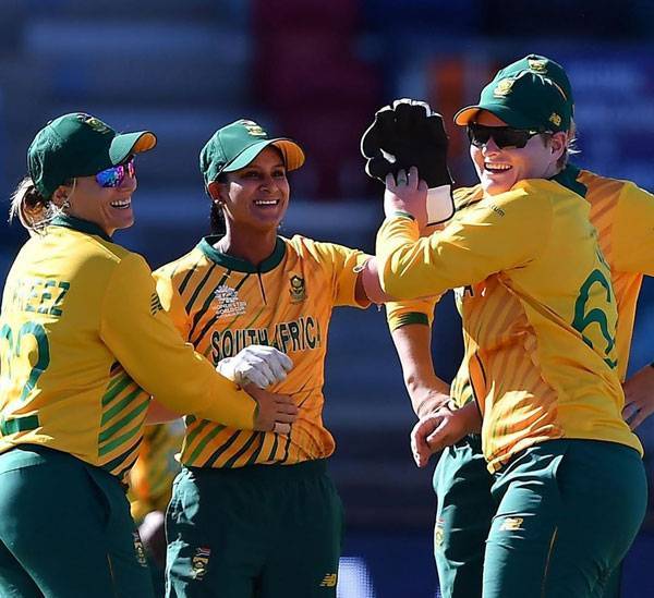 The Proteas Women are through to the Semi-Finals!! - www.peoplemagazine.co.za - South Africa - Pakistan