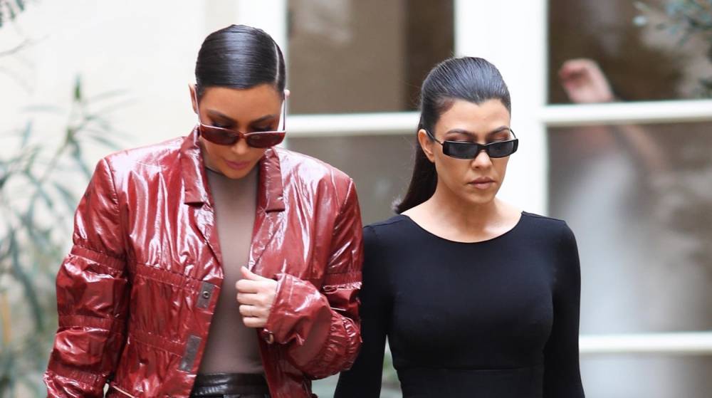 Kim & Kourtney Kardashian Step Out in Style While Filming 'KUWTK' in Paris! - www.justjared.com - France