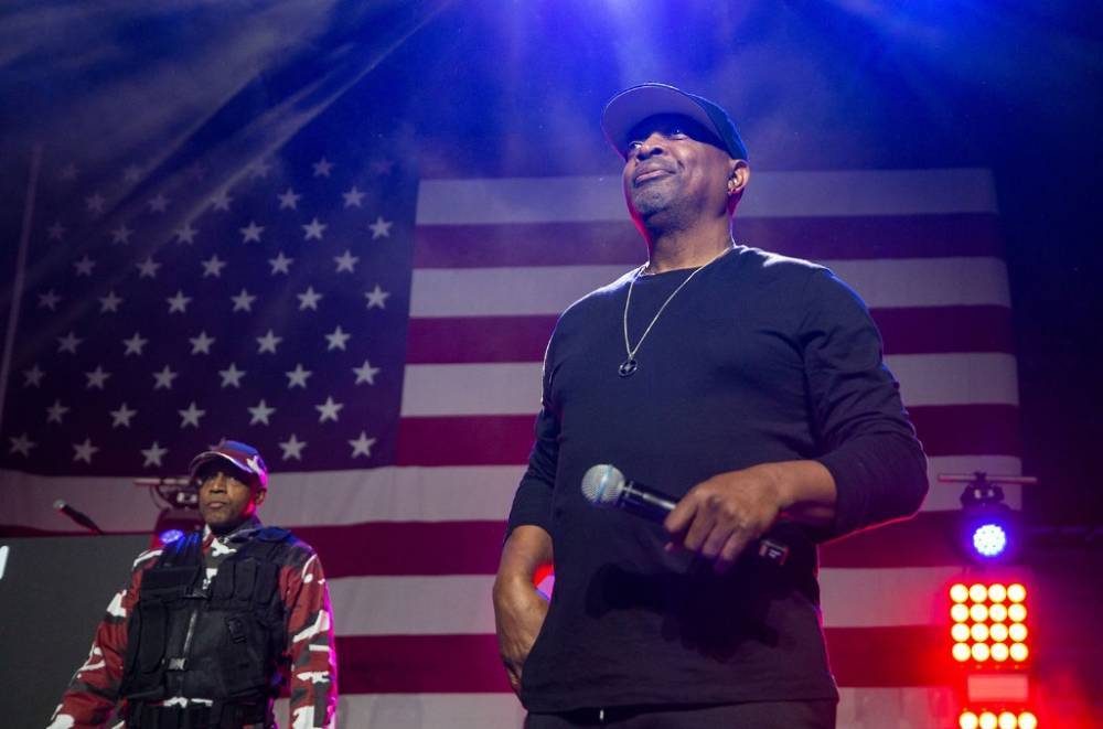 Chuck D Calls on Fans to 'Make Yourself Important' at Bernie Sanders Rally: Recap - www.billboard.com - Los Angeles