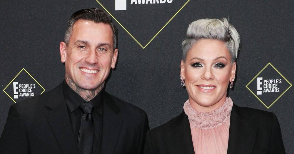 Pink’s Daughter Willow Shaves Dad Carey Hart’s Head During Self-Quarantine: ‘We’ve Lost It’ - www.usmagazine.com
