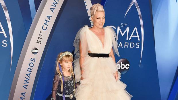 Pink Lets Daughter Willow, 8, Help Dad Carey Hart Shave His Head: Watch - hollywoodlife.com