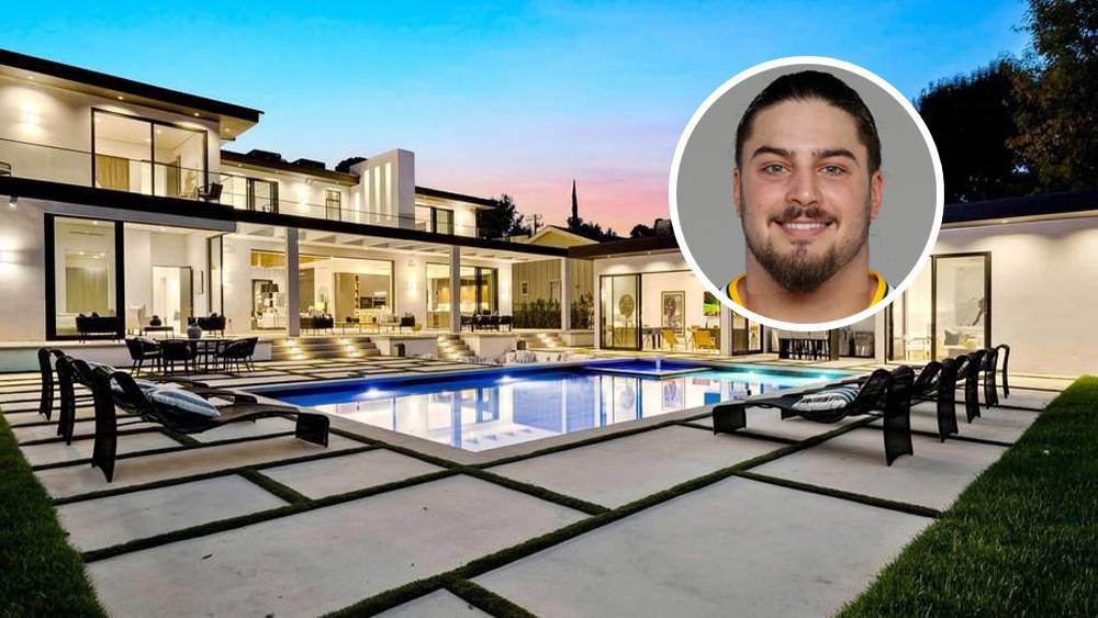 Packers Tackle David Bakhtiari Settles in L.A.’s San Fernando Valley - variety.com - Los Angeles - California - county Valley - Wisconsin