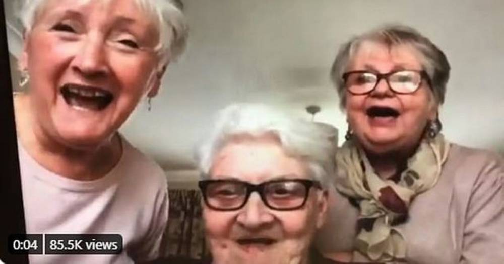 Meet the three lifelong friends who are moving in together during the coronavirus crisis - www.manchestereveningnews.co.uk