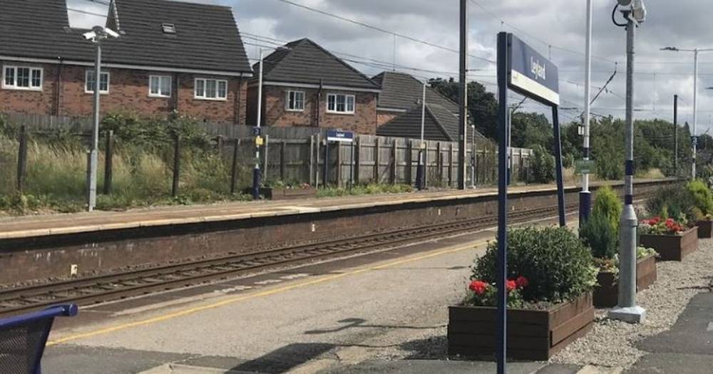 Tragedy as person dies on railway tracks at station - www.manchestereveningnews.co.uk - Britain