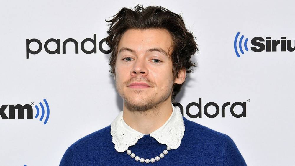 Harry Styles Is 'Doing Some Face Masks' And 'Learning Italian' In Self-Isolation - www.mtv.com - Italy