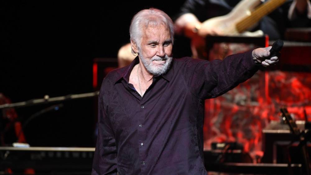 Kenny Rogers, Country Music Icon, Dead at 81 - www.etonline.com