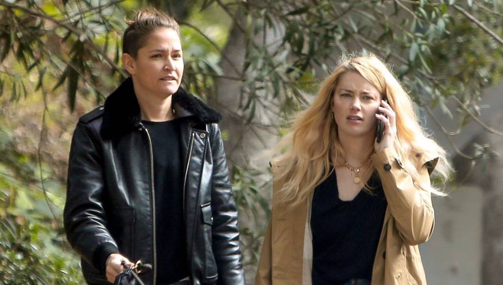Amber Heard & Girlfriend Bianca Butti Step Out to Walk the Dog - www.justjared.com - Los Angeles