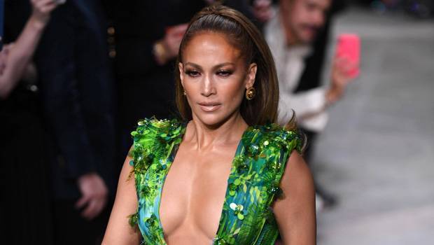 Jennifer Lopez Leaves Little To The Imagination In Iconic Versace Dress In New Flashback Clip - hollywoodlife.com