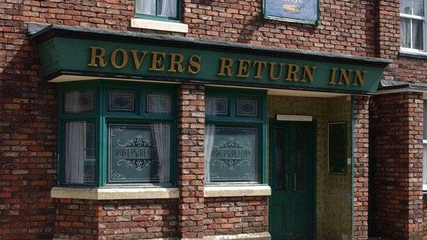 Filming to halt on Coronation Street and Emmerdale from Monday - www.breakingnews.ie