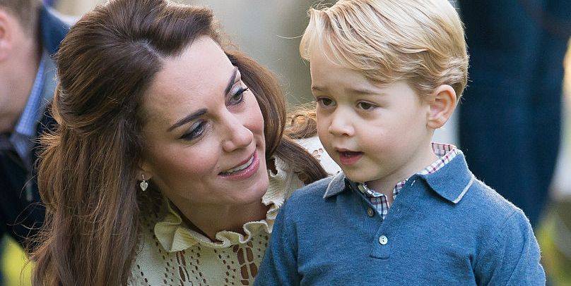 Kate Middleton Just Shared a Homemade Card Prince George Made for Her and It's SO Frickin' Cute - www.cosmopolitan.com - Britain