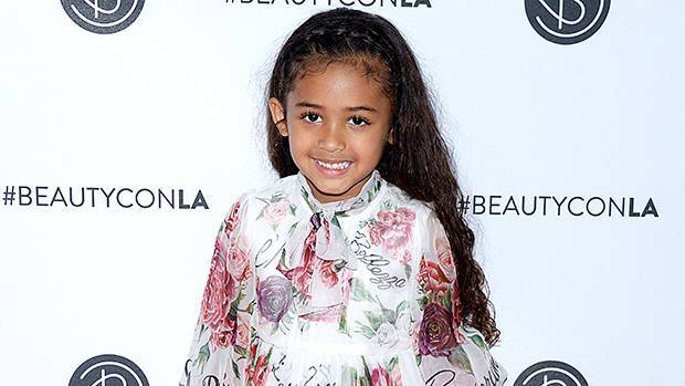 Chris Brown’s Daughter Royalty, 5, Colors with Grandma Joyce Amid Stay-At-Home Order — Watch - hollywoodlife.com