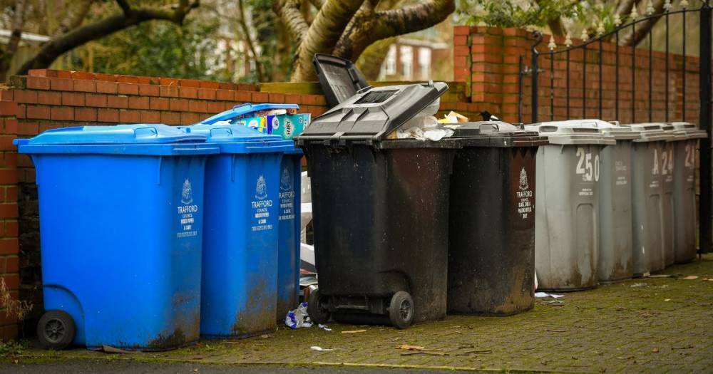 Trafford council makes changes to bin collections and closes playgrounds in wide-sweeping coronavirus response - www.manchestereveningnews.co.uk