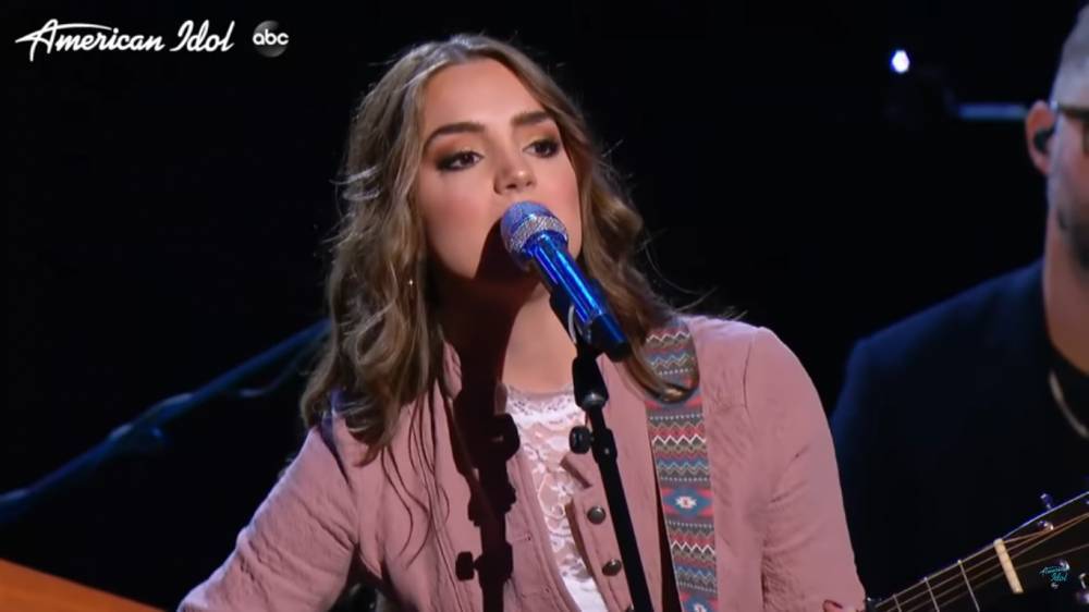 Lauren Mascitti Has ‘American Idol’ Judges On Their Feet After Dedicating Stunning Original Track To Her Nana - etcanada.com - USA