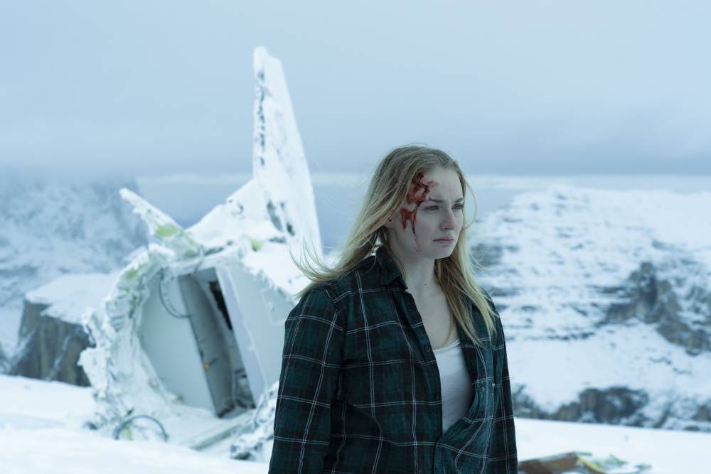Sophie Turner Stars In Chilling New Trailer For Thriller Series ‘Survive’ - etcanada.com - county Hawkins