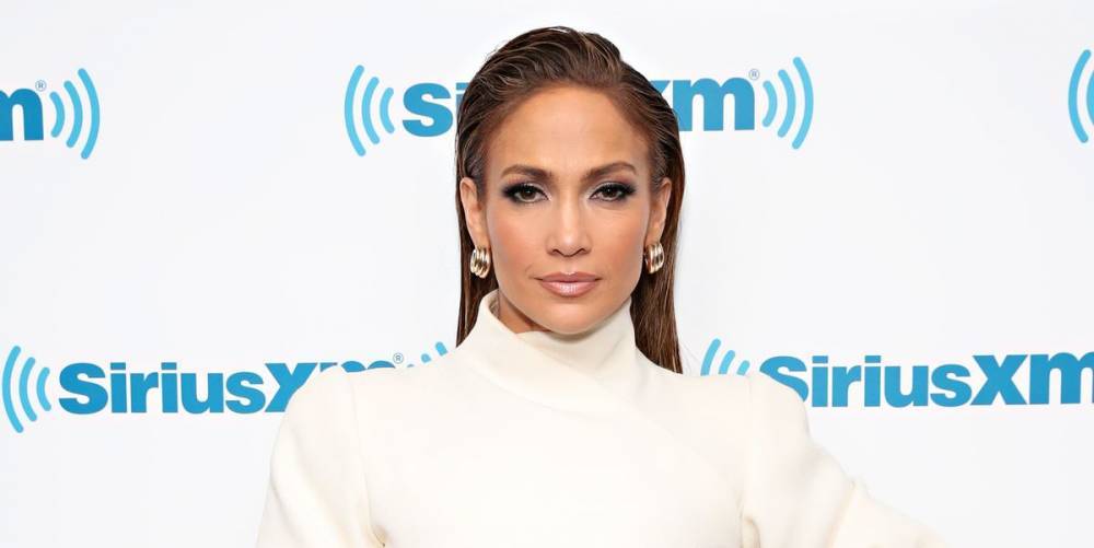 J.Lo Goes Makeup-Free While Dancing with Her Family in a TikTok Video - www.harpersbazaar.com