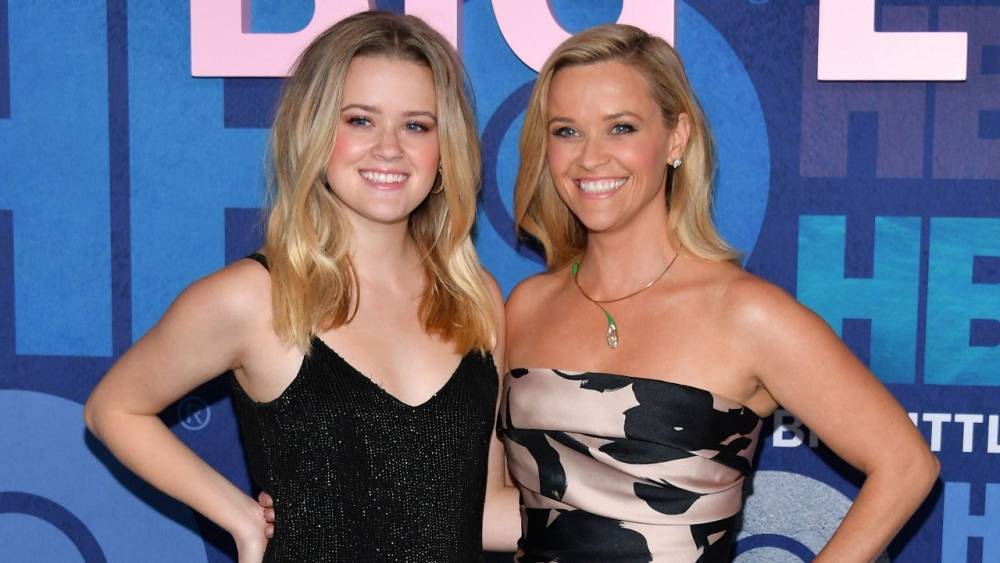 Reese Witherspoon Says Daughter Ava's College Applications Felt Like an 'Arrow in the Heart' - www.etonline.com