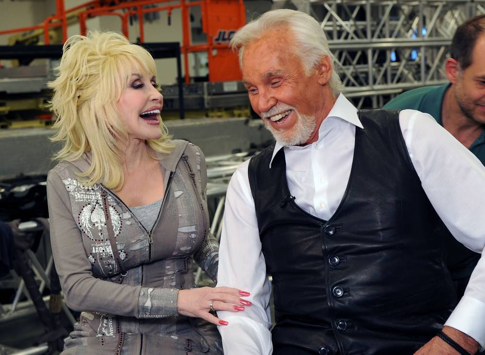 'I could never sing at your funeral': The story of Kenny Rogers and Dolly Parton's decades-long friendship - torontosun.com