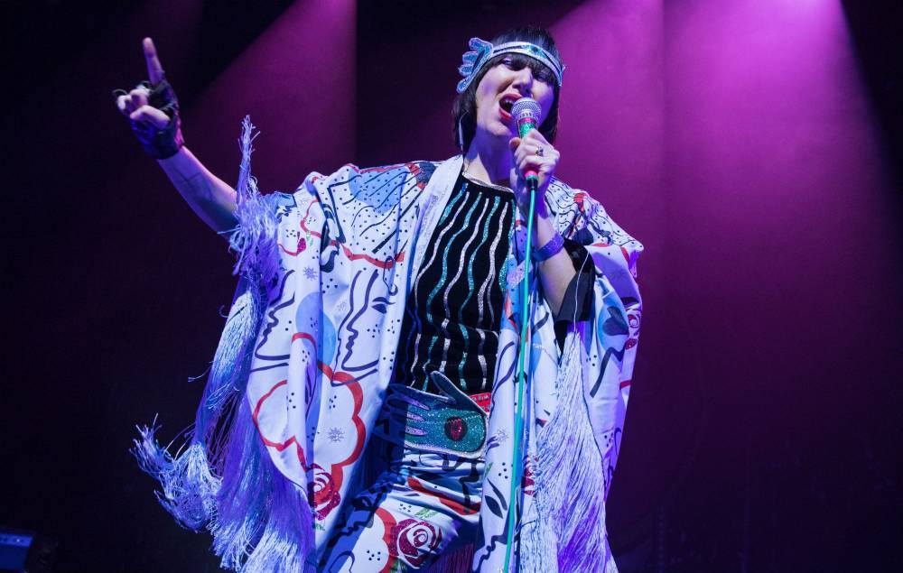 Yeah Yeah Yeahs’ Karen O hits out at coronavirus racism: “Let’s unify” - www.nme.com - China - USA - Singapore - city Wuhan